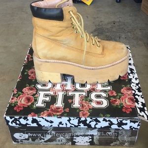 Jeffery Campbell platforms